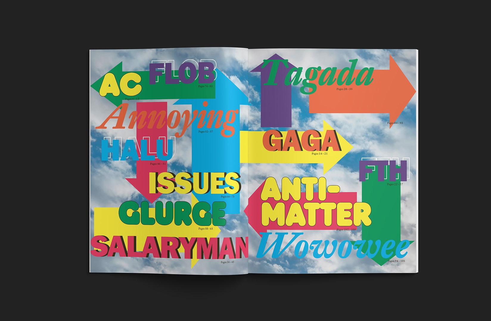 Ouverture editoriale d'Absurd Magazine avec une table des matieres typographique.